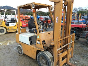 Used fork lift